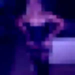 Kelly, 43 ans, dispo pour plan cul à Saint-Pierre-des-Landes