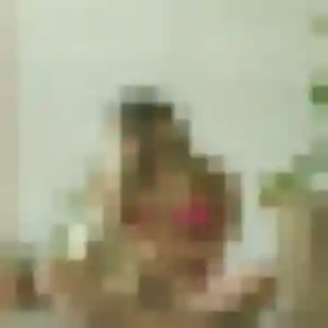 Florence, 41 ans, en ligne à Saint-Pierre-du-Mont pour une rencontre coquine