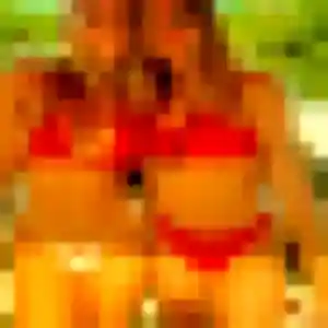Monique, 22 ans, en ligne à Saint-Pierre-en-Auge pour une rencontre coquine