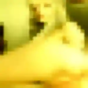 Rejoins Louisa, 27 ans à Saint-Priest en t'inscrivant