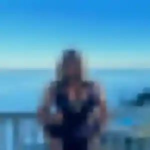 Ameline, 38 ans, disponible à Saint-Privat-des-Vieux pour un plan cul