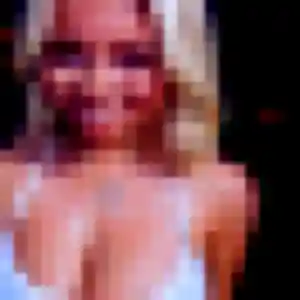 Contacte Rania, 29 ans à Saint-Saturnin en privé