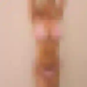 Découvre Brunehilde, 37 ans à Saint-Saturnin en privé