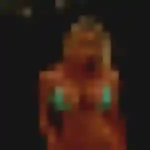 Lena, 40 ans, connectée à Saint-Savin pour une rencontre coquine