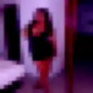 Stephanie, 34 ans, disponible à Saint-Thierry pour une rencontre coquine