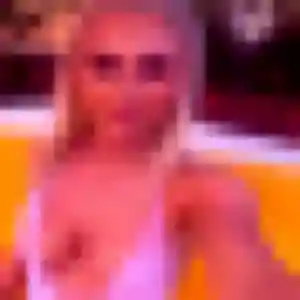 Photo sexy de Marie-Louise, 33 ans à Saint-Thomas-la-Garde - rencontre sans lendemain