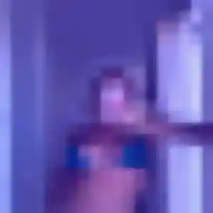 plan cul à Saint-Thurial : photo de Flavia, 36 ans - accès libre