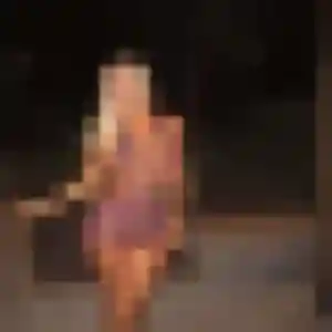Photo de Nolwenn à Saint-Urbain (34 ans) - plan cul gratuit