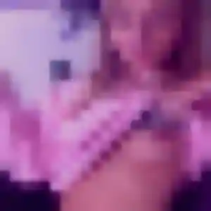 Photo privée de Verane, 34 ans à Saint-Urbain-Maconcourt - rencontre coquine