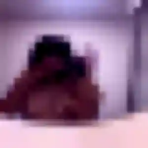 Photo sexy de Zineb, 24 ans à Saint-Vaast-d'Équiqueville - rencontre coquine