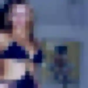 Anne, fille de 38 ans propose plan cul à Sainte-Cécile-les-Vignes