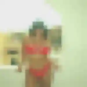Zephyrine (44 ans) à Sainte-Colombe attend une rencontre rapidement