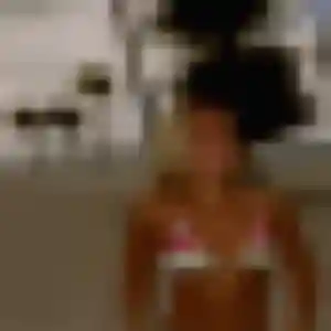 Tania (40 ans) à Sainte-Rose attend une rencontre rapidement