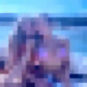 Virginie, 23 ans, connectée à Sainte-Rose pour une rencontre coquine