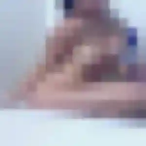Ibtissam, 27 ans, en ligne à Sainte-Suzanne pour un plan cul