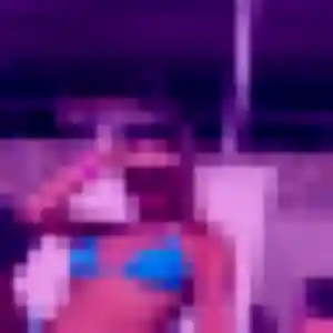 Photo sexy de Berenice, 26 ans à Salaunes - rencontre sans lendemain