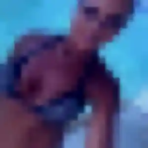 Elodie de Salignac-sur-Charente, 30 ans - plan cul sans lendemain