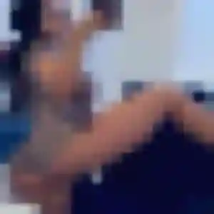 Sexy Emilie, 38 ans à Sallanches - voir sa photo