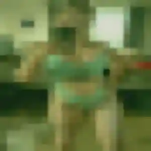 Debora, 24 ans, cherche un plan cul à Salon-la-Tour