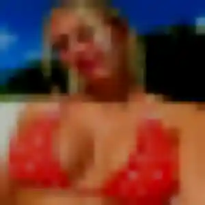 Sexy Dana, 23 ans à Samognat - découvrir son profil