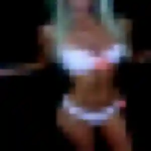 Charmante Celia, 39 ans à Sarbazan - voir sa photo