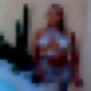 Photo exclusive de Bettina, 39 ans à Saumur - rencontre sans lendemain