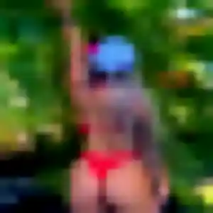 Alice, 30 ans, dispo pour plan cul à Servian