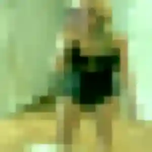 Geneve, 22 ans, connectée à Soisy-sur-Seine pour une rencontre coquine