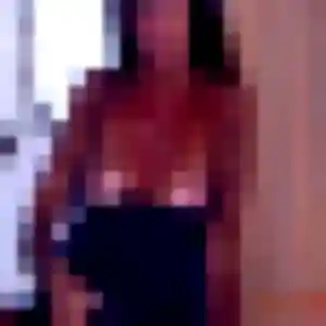 Rencontre Valentina, 35 ans à Solaize en privé