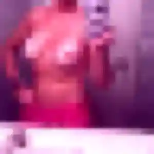 Leana, 41 ans, en ligne à Sorigny pour une rencontre coquine