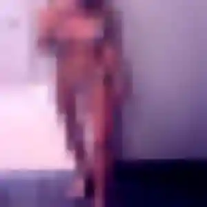 Adelaide de Sully-sur-Loire, 26 ans - plan cul sans lendemain
