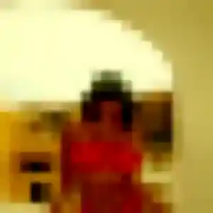 plan cul à Suze-la-Rousse : photo de Amira, 38 ans - inscription gratuite