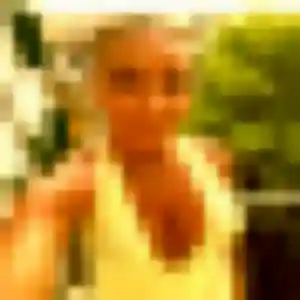 Vicky, 31 ans, dispo pour plan cul à Thérouldeville