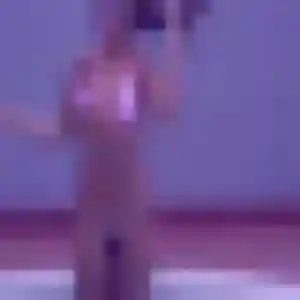 Kim, 29 ans, connectée à Thésée pour une rencontre coquine