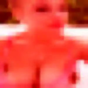 Bettina, 22 ans, dispo pour plan cul à Théza