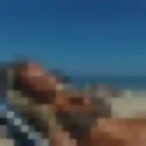 Charmante Leontine, 31 ans à Thiers - voir sa photo