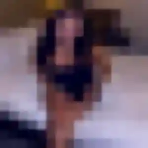 Clotilde, 23 ans, connectée à Thimert-Gâtelles pour un plan cul