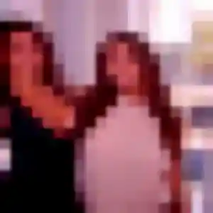 Rejoins Aisha, 22 ans à Tillières-sur-Avre en privé