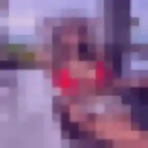 Estee, 30 ans, en ligne à Tinténiac pour une rencontre coquine