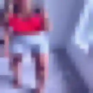 Ameline, 33 ans, en ligne à Tourville-sur-Odon pour une rencontre coquine