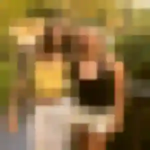 Harmony, 27 ans, connectée à Trébrivan pour une rencontre coquine