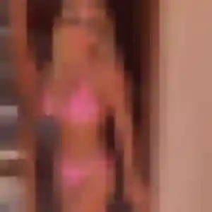 Eleonore (43 ans) à Trédion propose une rencontre maintenant