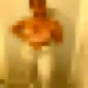 Julie, 36 ans, en ligne à Treffiagat pour un plan cul
