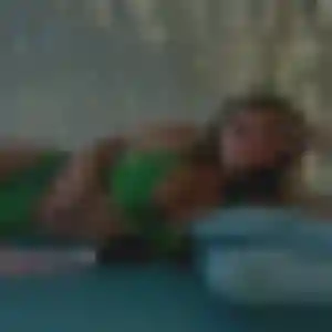 Sexy Berenice, 27 ans à Trégastel - voir sa photo