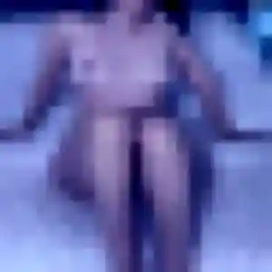 Rejoins Eliane, 31 ans à Trouy en privé