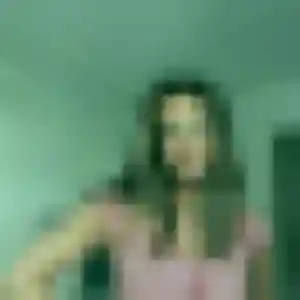 plan cul à Urville : photo de Hermine, 30 ans - inscription gratuite