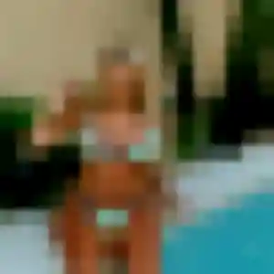 Sexy Ambre, 43 ans à Vailhourles - voir sa photo