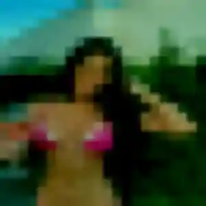 Pierrette, 22 ans, dispo pour plan cul à Vailhourles