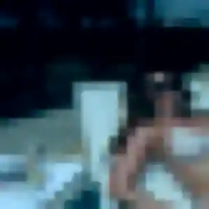 Veronique, 22 ans, connectée à Val-d'Auge pour un plan cul