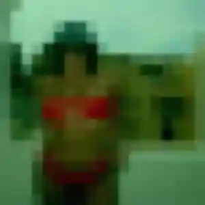 Azalee de Valambray, 30 ans - plan cul discret